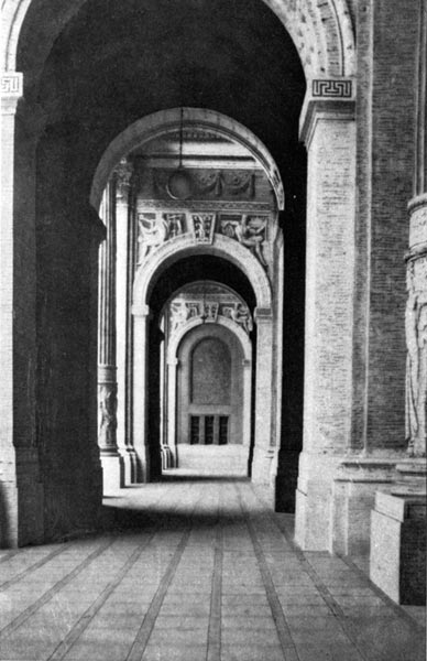Machinery Hall - The Colonnade in the Portal